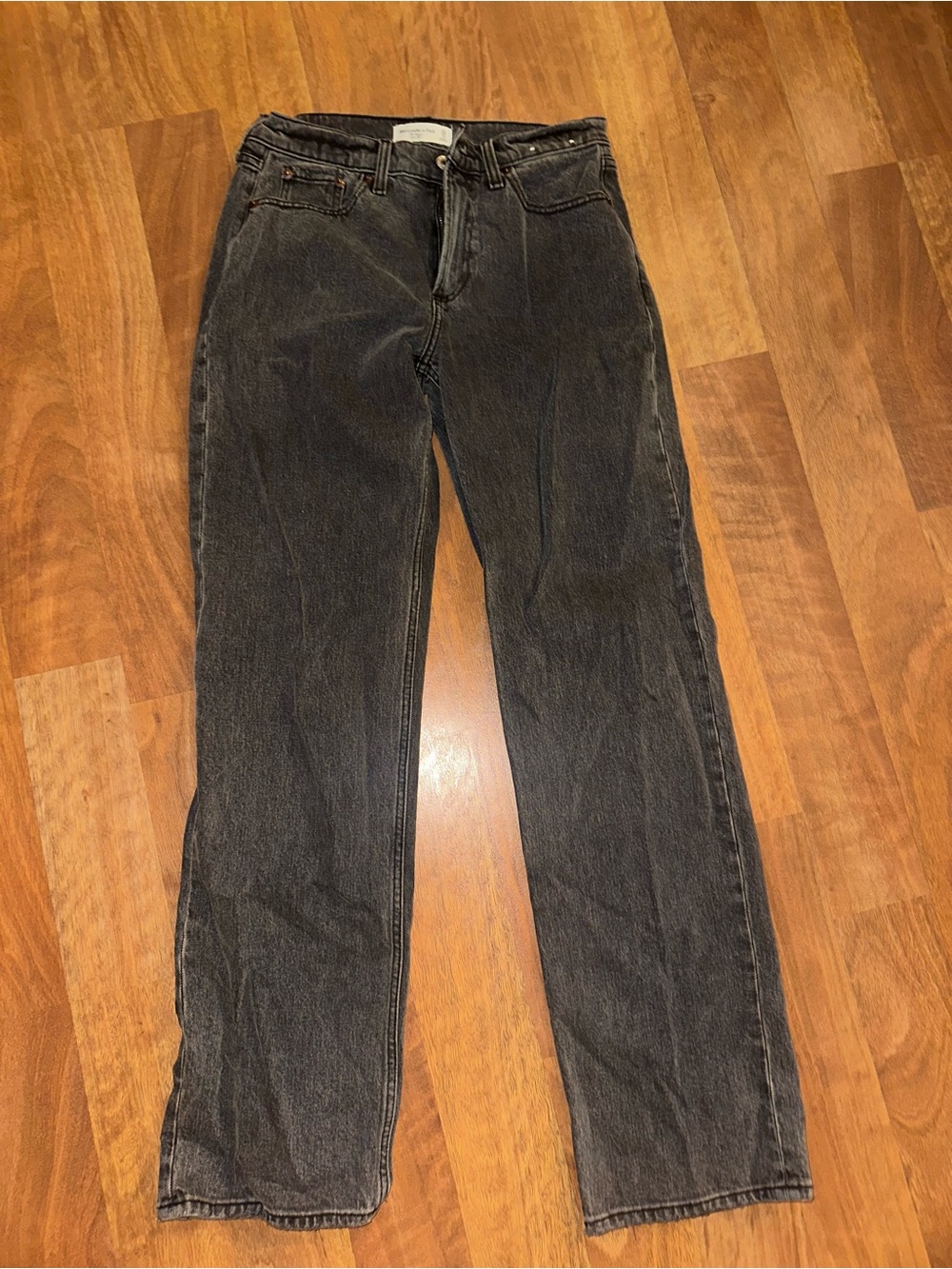 Abercrombie Women’s Black Washed The Baggy Low Rise Jeans